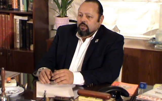 Μπλεγμενη σε παραφαρμακευτικό εμποριο η παιδοψυχίατρος και ο υποπτος, κατήγγειλε ο Σώρρας